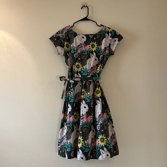 Run & Fly Tea Length Rabbit and Flower Dress UK size 12 (US 8) - Picture 1 of 4